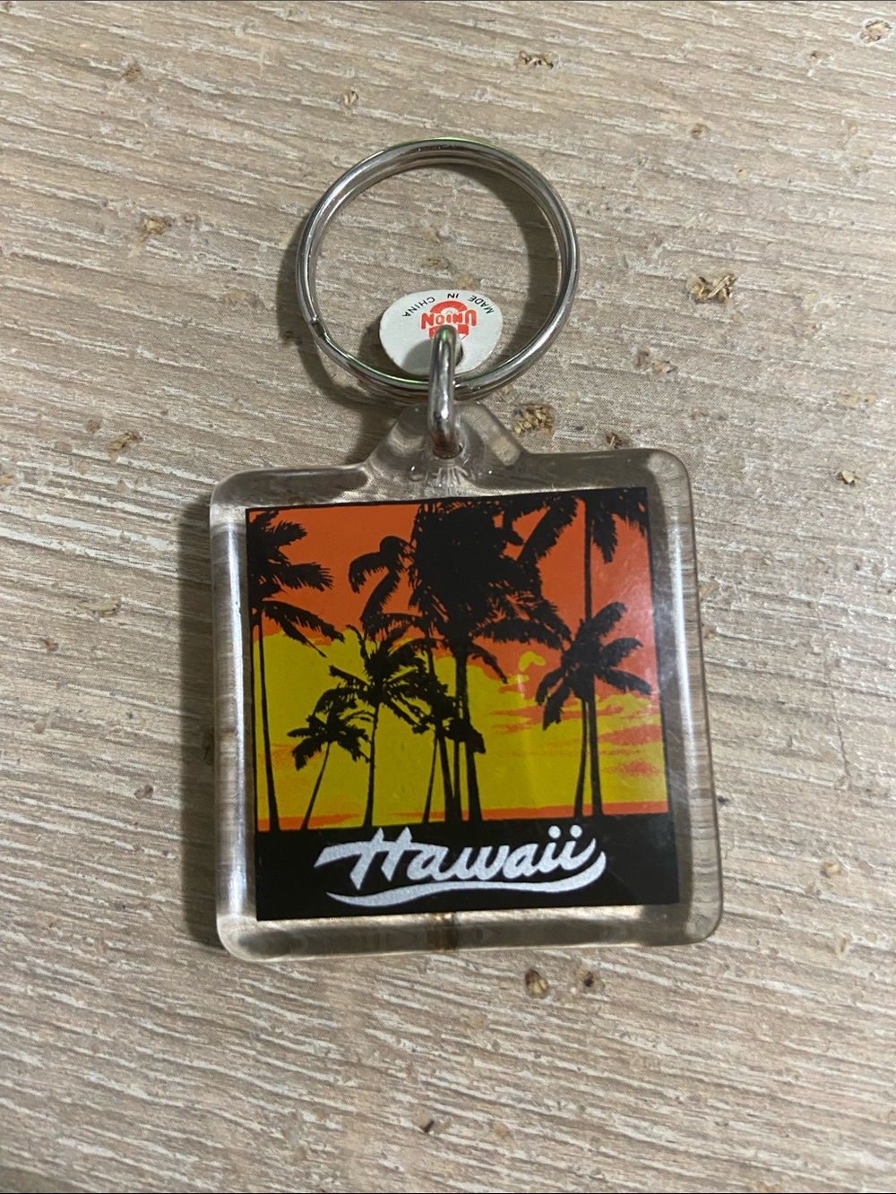 Hawaii Sunset Palm Tree Keychain - Orange and Yellow